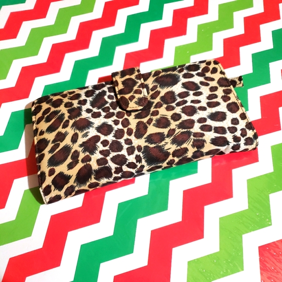 Slimline Checkbook & Credit Card Holder - Picture 2 of 5